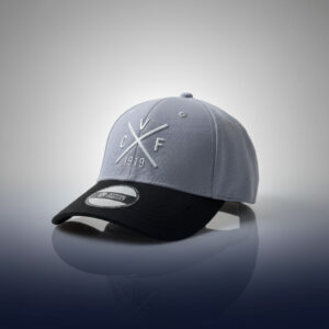 Valencia C.F. gorra gris cruz